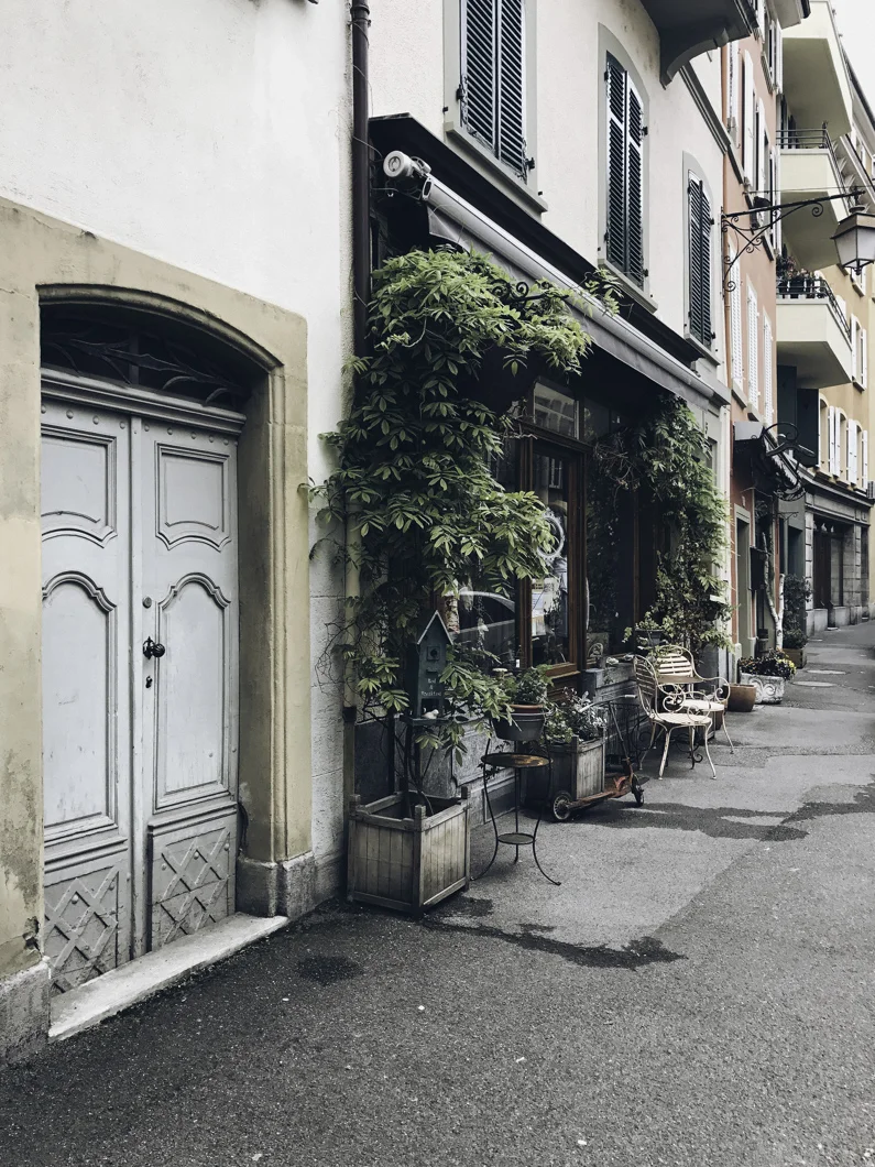 An Architect Abroad: A Photo Journal 