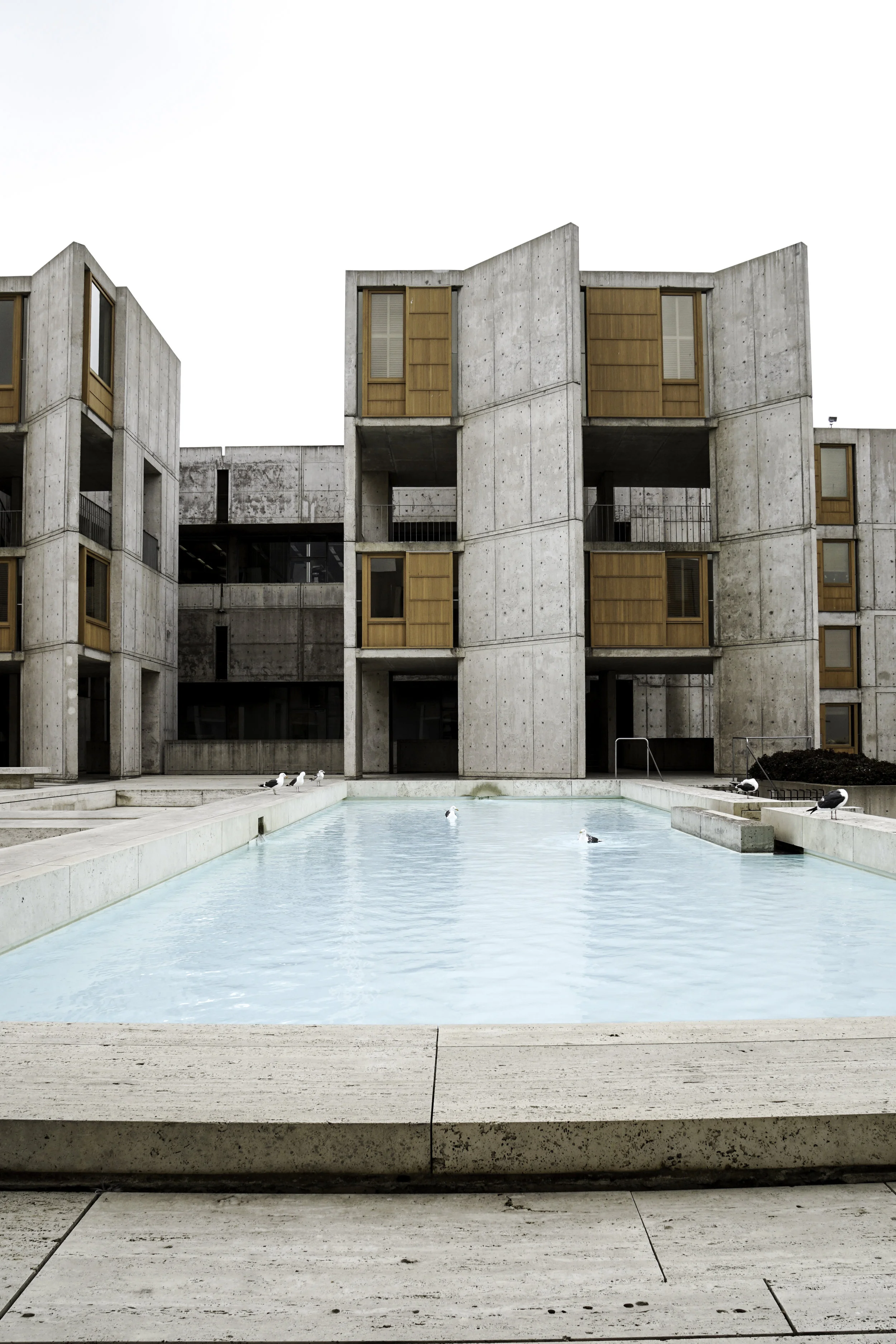 SALK INSTITUTE- Louis Kahn & Luis Barragan, 1963