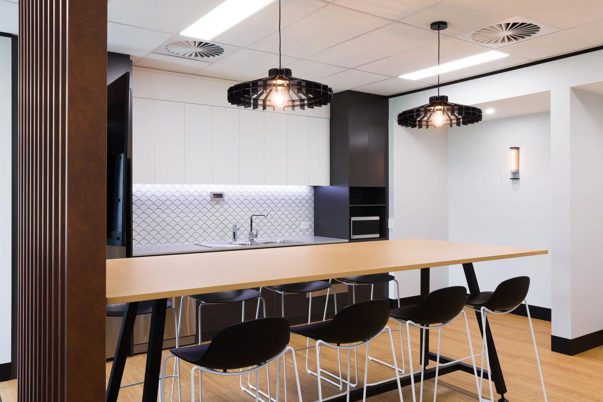 Luton Properties Fitout Gungahlin_1464_web.jpg