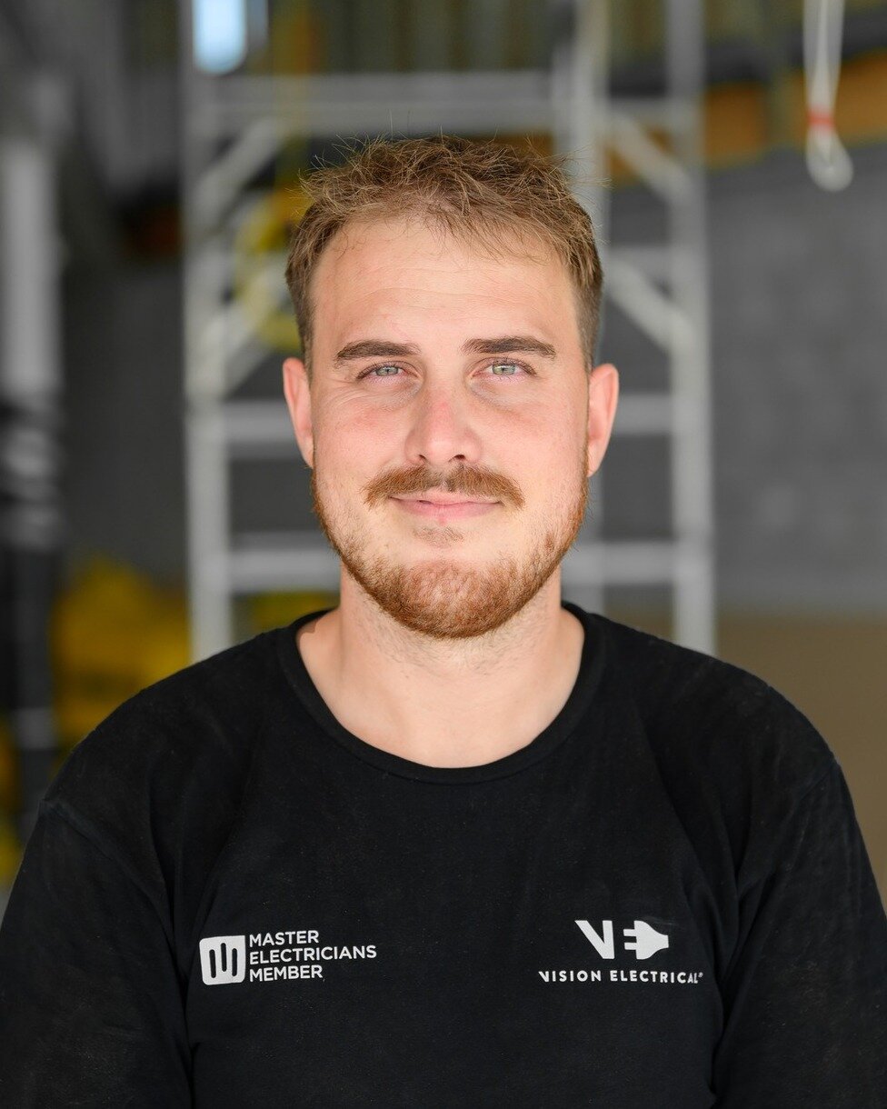 Meet Josh! 🌟 Josh made the journey up from Albury-Wodonga last year and has brought an incredible dose of positivity and a remarkable work ethic to the sunny Gold Coast 🌞 He's not just about hard work; he's also a pro when it comes to client relati