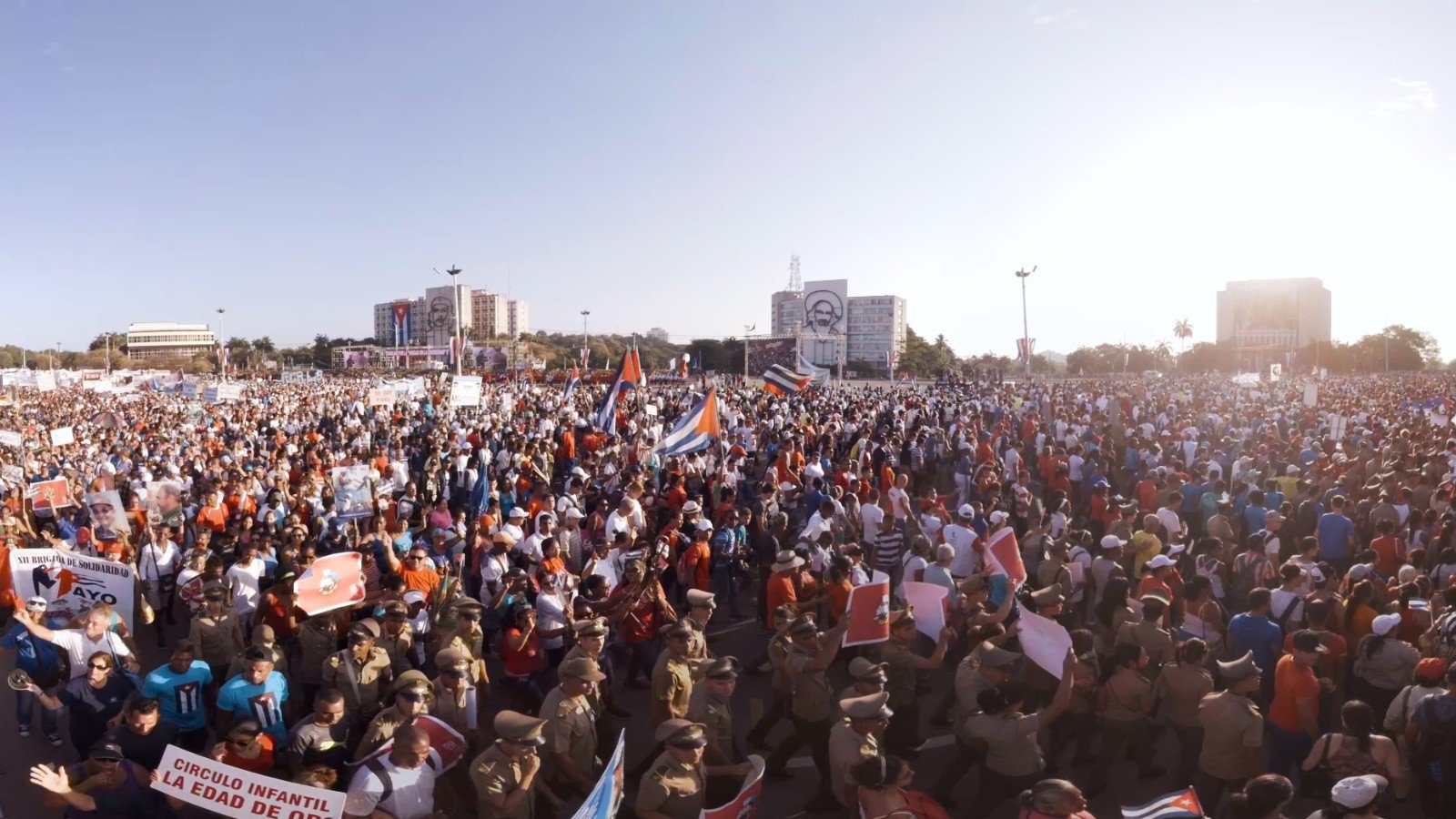 In Defense of Cuba for a Zone of Peace by The Popular Steering Committee for a Zone of Peace in Our Americas