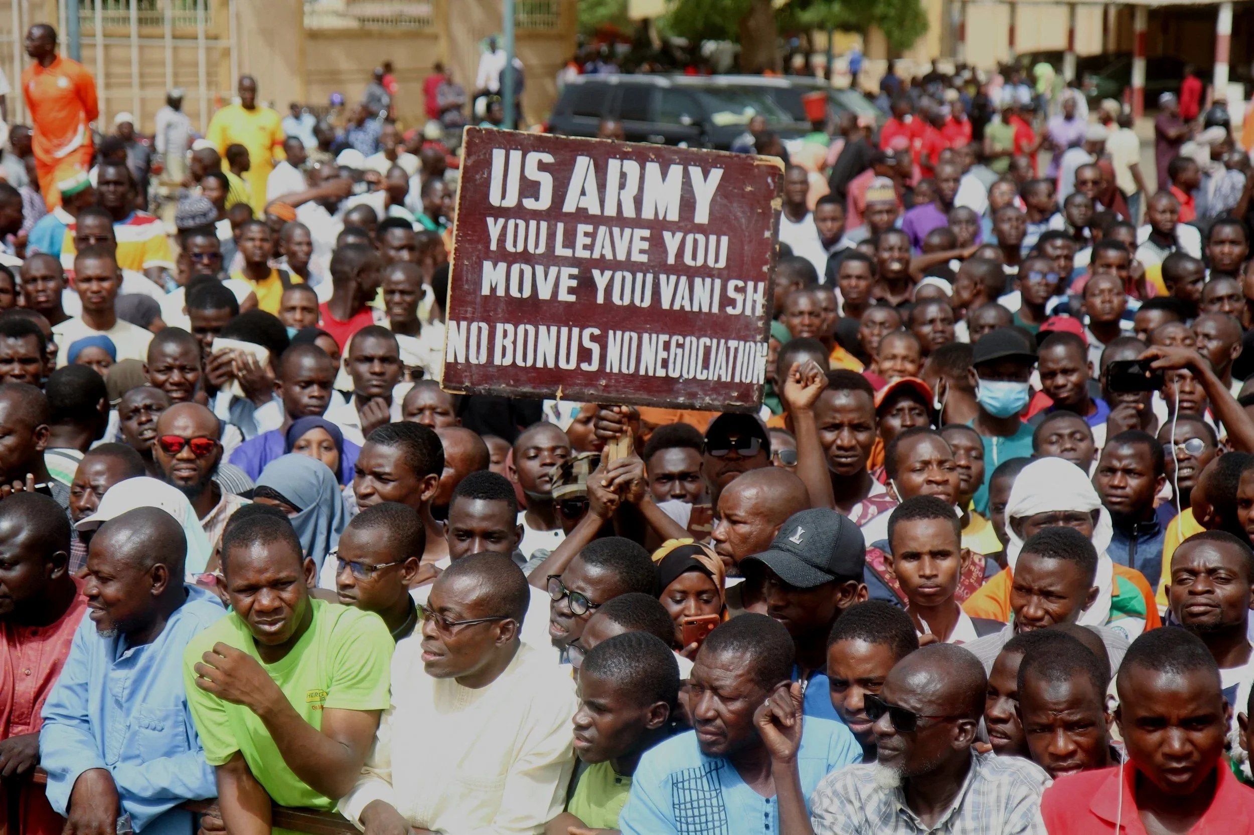 U.S. Hands off Mali, U.S. Hands off the AES, U.S. Out of Africa, and Shutdown AFRICOM