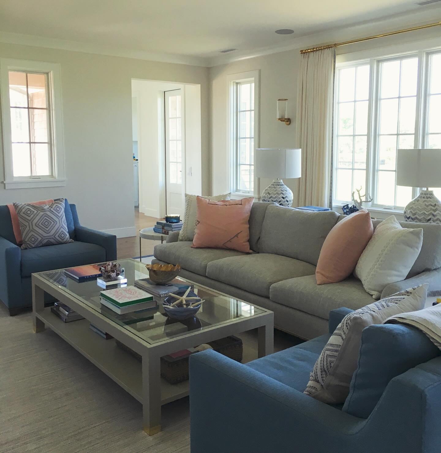 Loved curating the creams and blues in this Hamptons classic! #interiordesign #hamptonsstyle #instad&eacute;cor #instaarchitechture #custominteriors #luxedecor #luxeinteriors #classicandmoderninteriors #customfurniture #livingspaces  #blueinteriors #