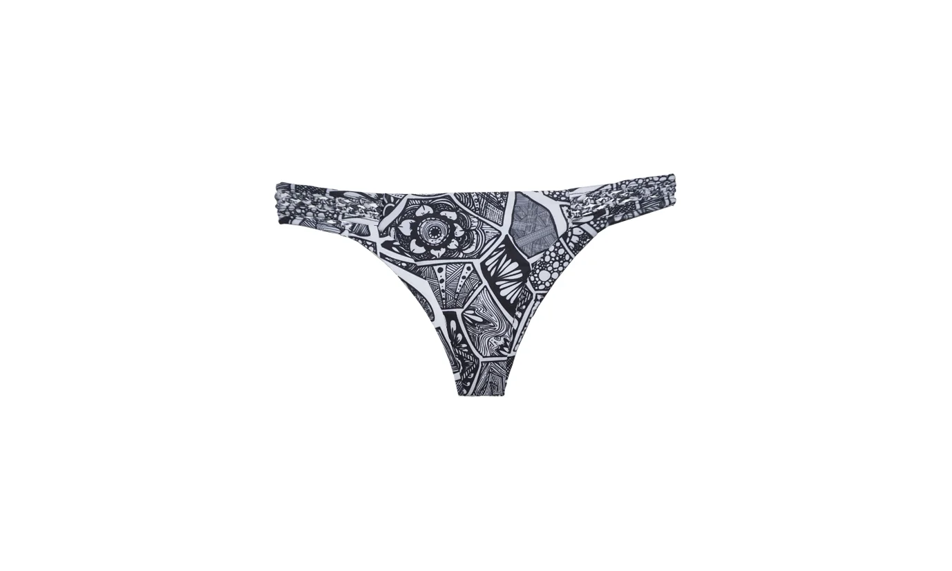 kirra honu front2.jpg
