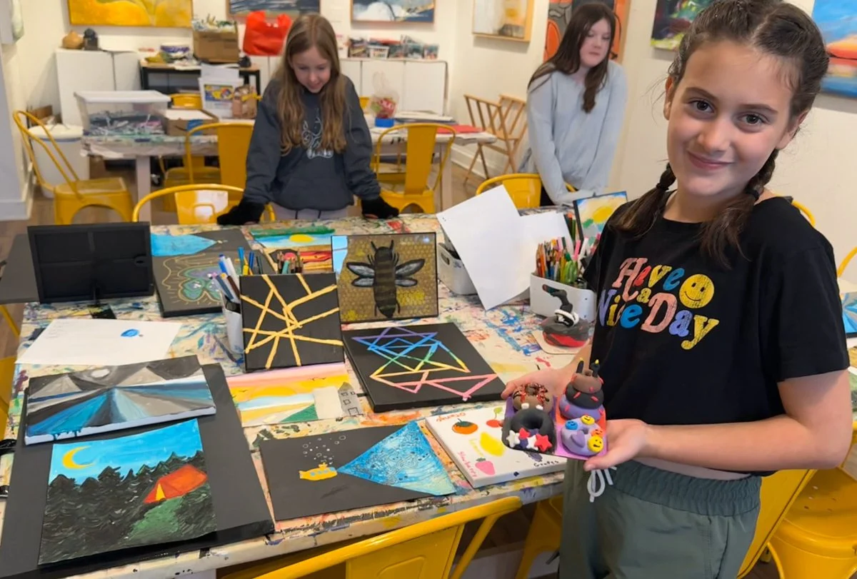 tween-art-show.jpg