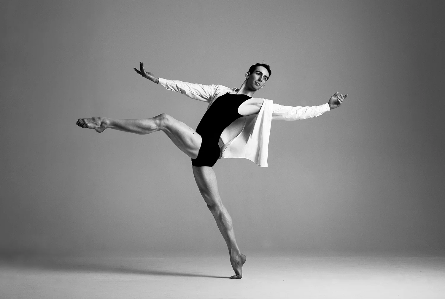 alex-1374_b&w_cropped_72_1500.jpg