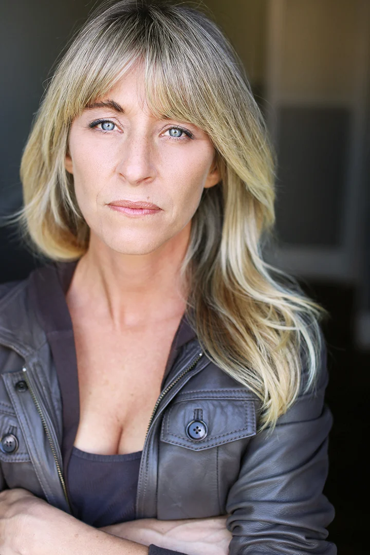 Michelle Grisaffi "Tug Of War" (Feature) Lead