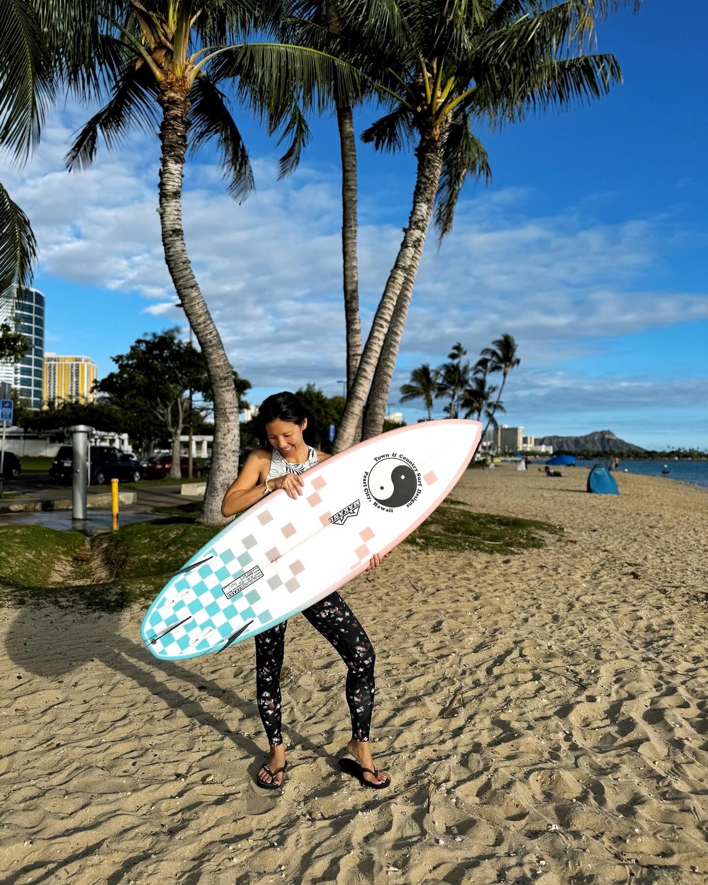 When I moved to Hawaii 8 years ago, I began my painting and my surfing journey - two &ldquo;interests&rdquo; that have changed the course of my life. My first board was a @tandcsurf 7&rsquo; 4&rdquo; funboard which taught me to paddle and catch waves