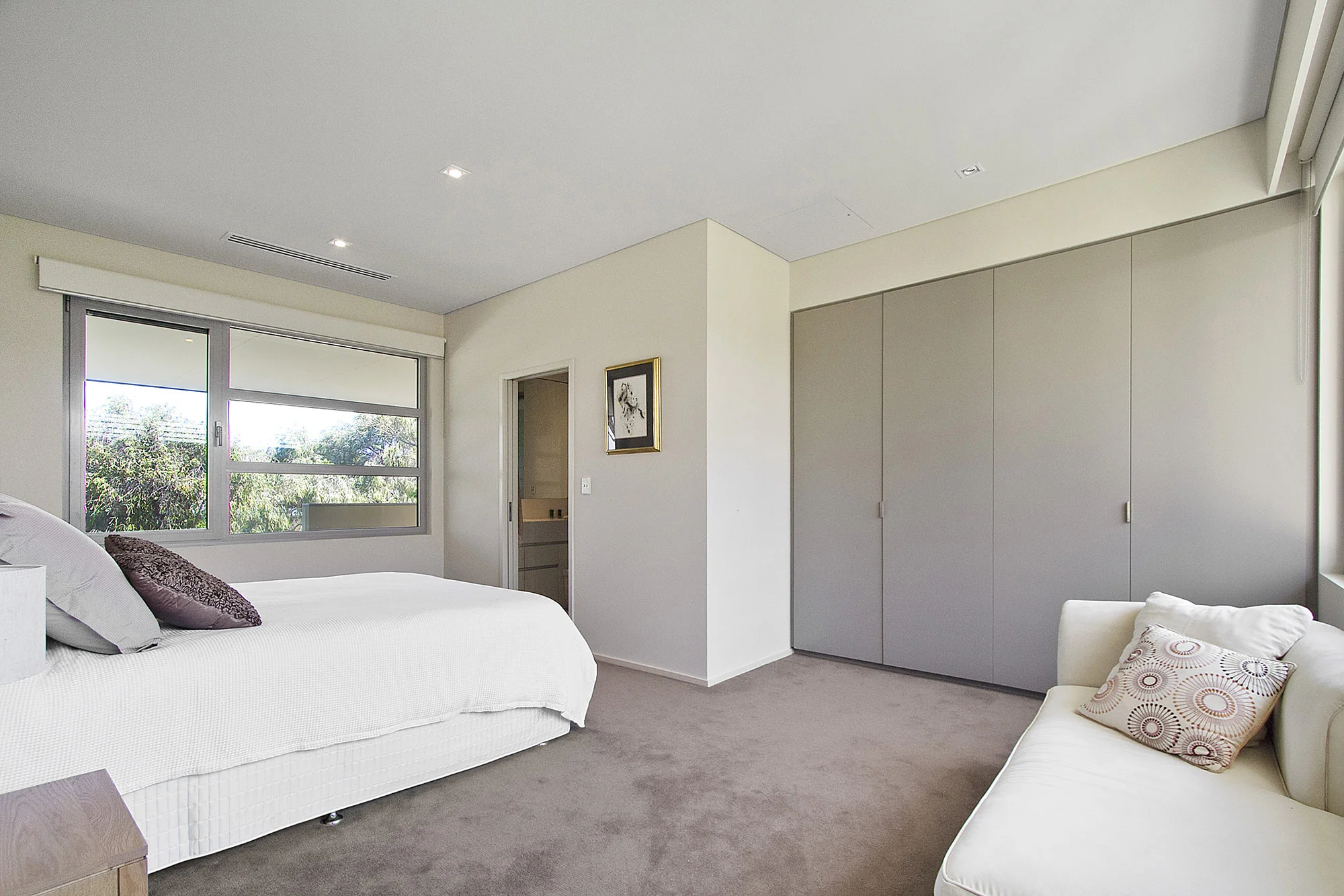 45A_Irvine_St_Peppermint_Gve_27.jpg