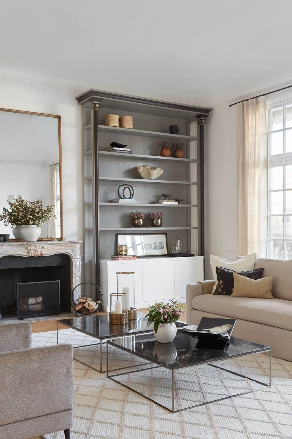 Photo inspiration: Fresh Look at Trocadéro Ii Luxury Apartment Renovation