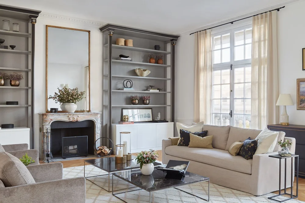 Curated visual reference: Elegant Luxury Flat Renovation Reference: Trocadéro Ii Luxury Apartment Renovation