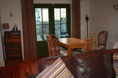 26 Harbour Cottages 2.jpeg