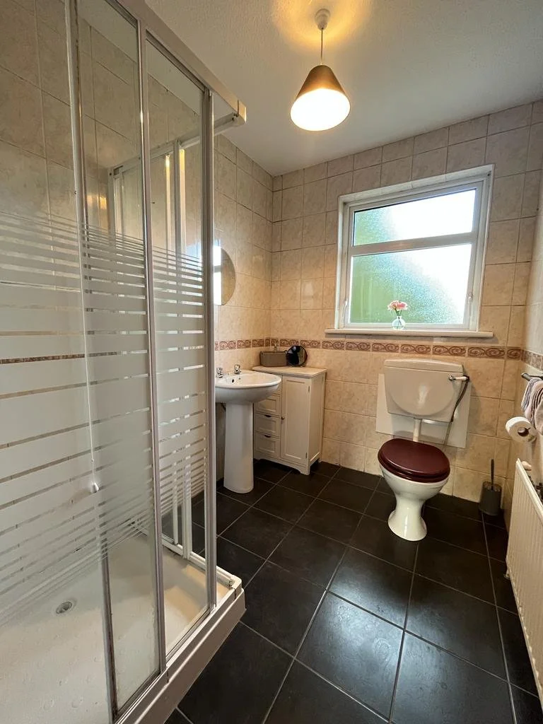 41 Avondale Park, Avenue Road, Dundalk, Co Louth A91 E5Y0 — Blue Sky