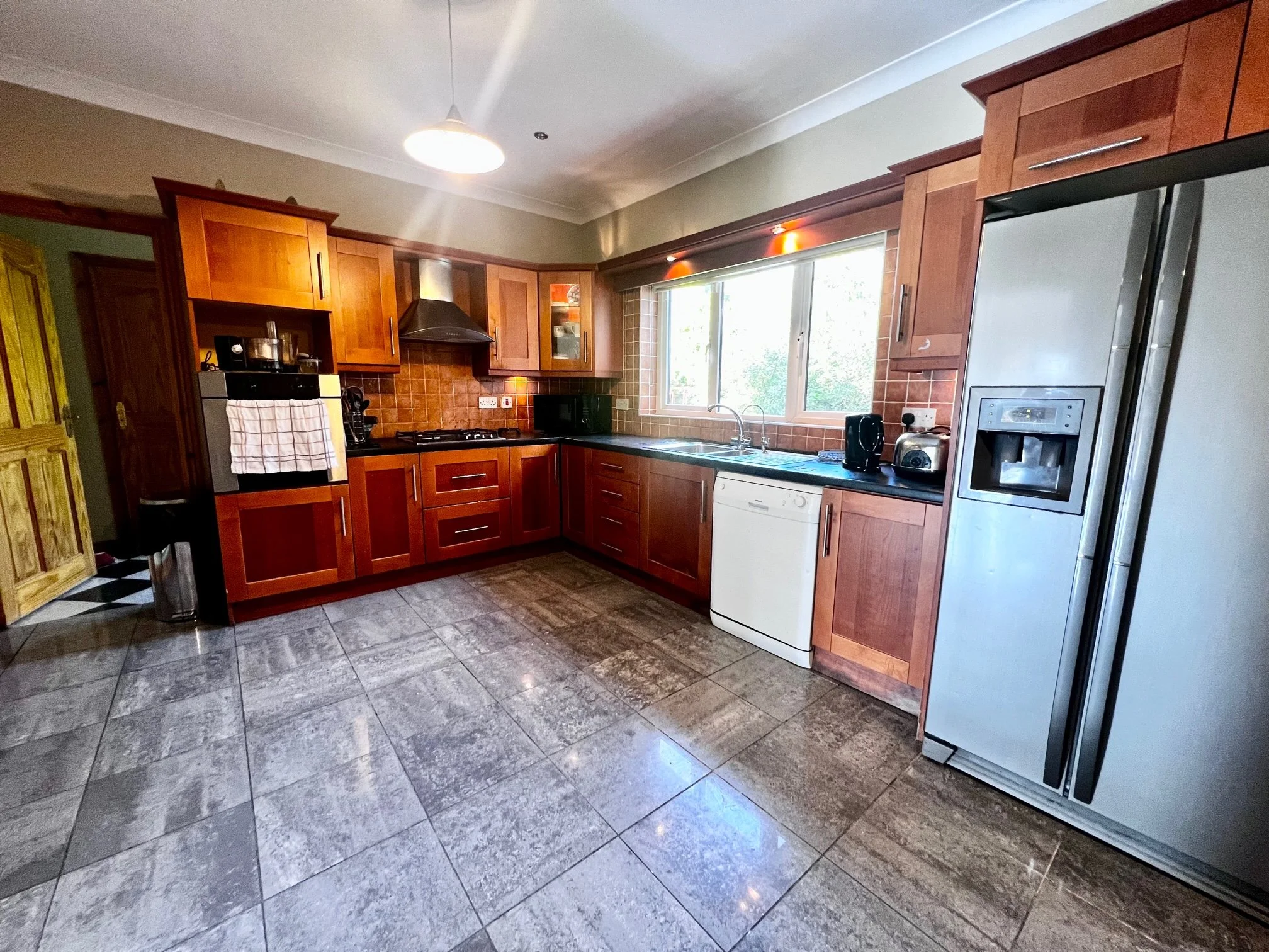 6 Priorland Gardens, Dublin Road, Dundalk, Co. Louth — Blue Sky Property Dundalk Serving Your