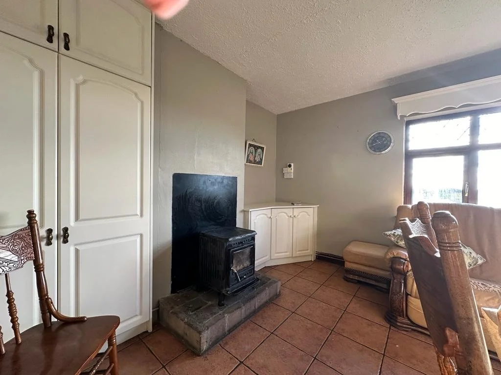 Gaultrimsland, Riverstown, Cooley, Dundalk, Co. Louth — Blue Sky