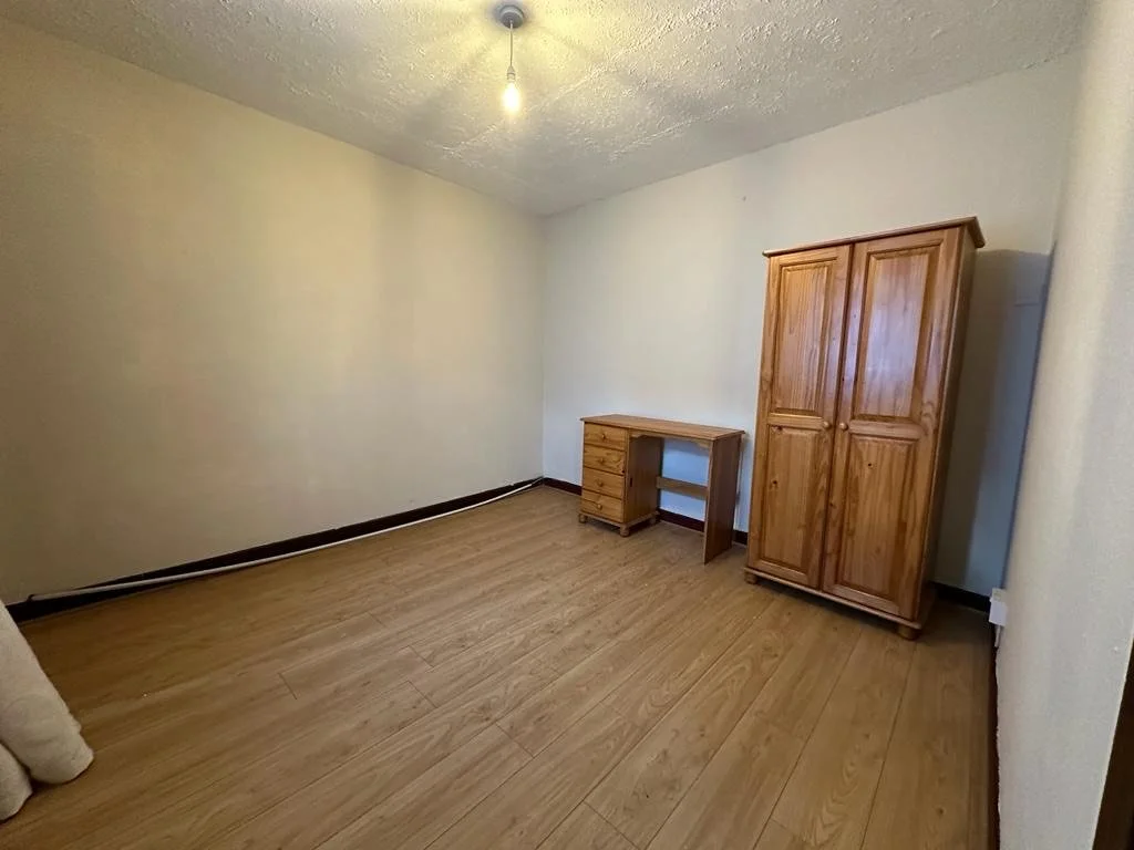 Gaultrimsland, Riverstown, Cooley, Dundalk, Co. Louth — Blue Sky