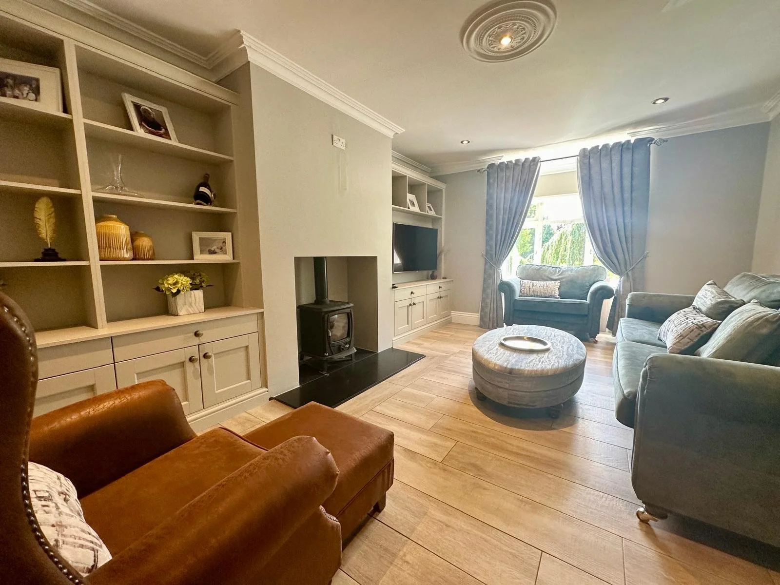 sitting room.jpeg