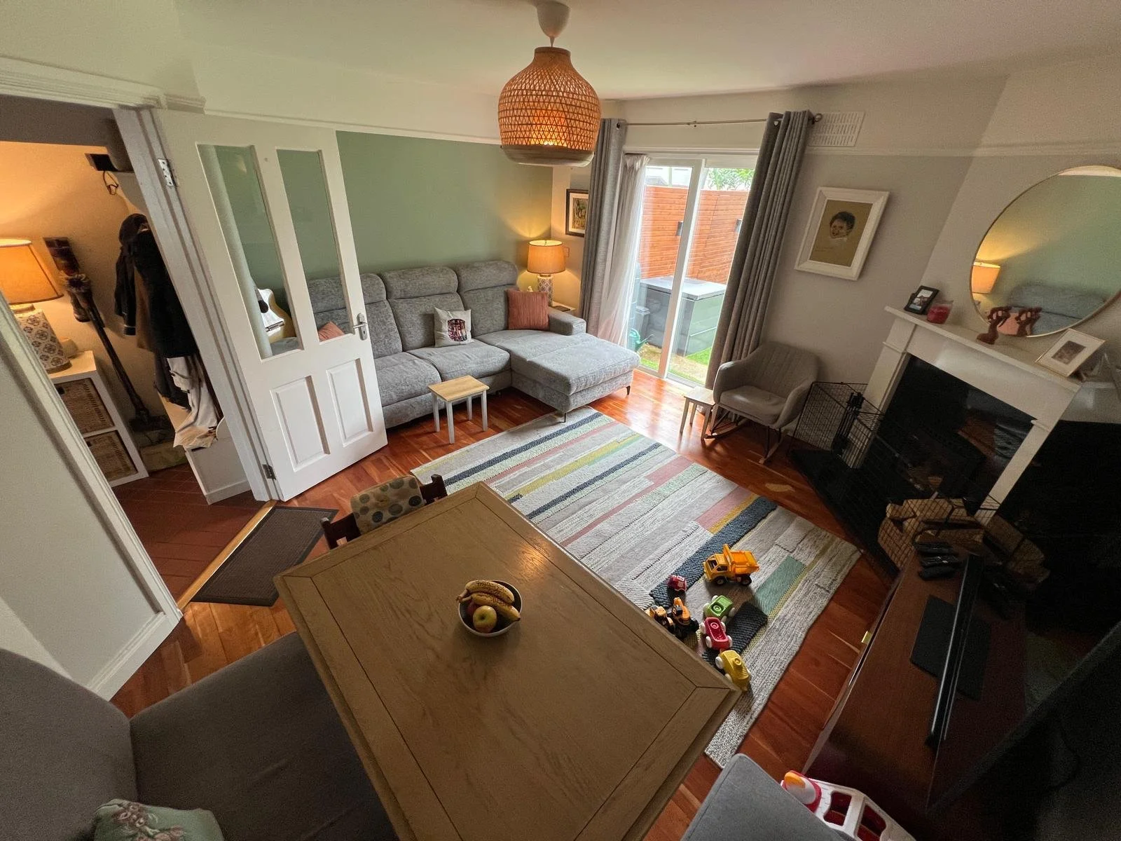 Living Room (2).jpeg