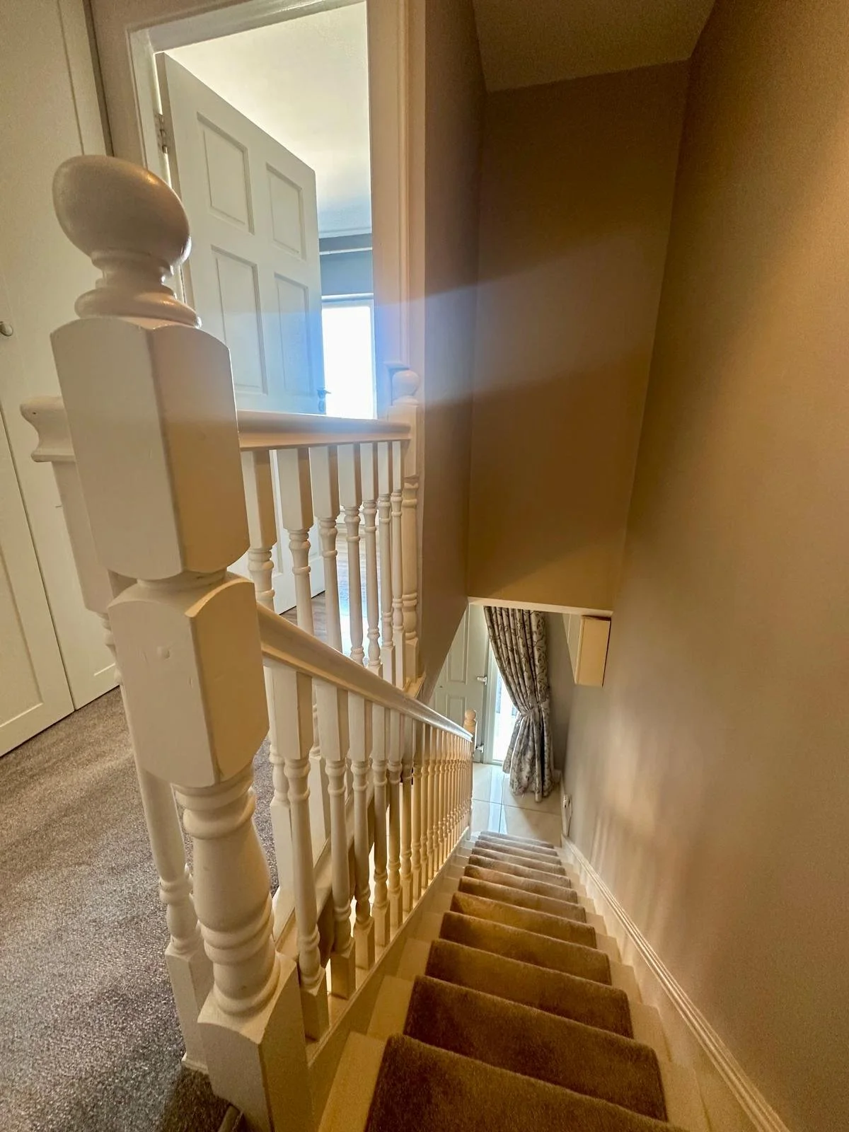 upstairs landing 1.JPG