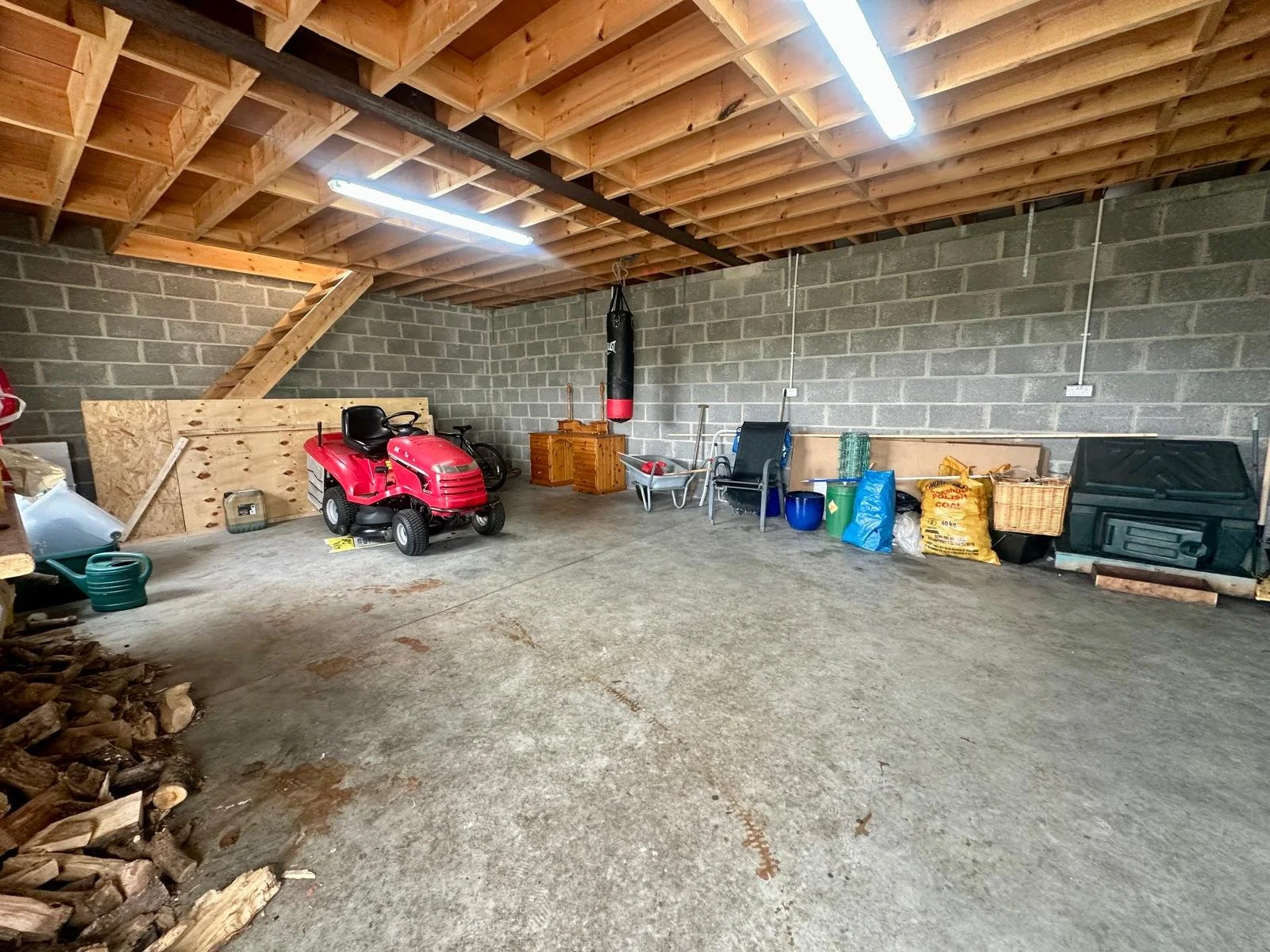 867fe85f-f349-42e9-9f1b-146713928c8a (1).JPG