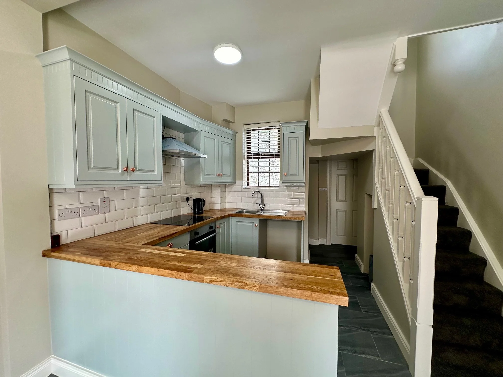 Kitchen 1.jpg