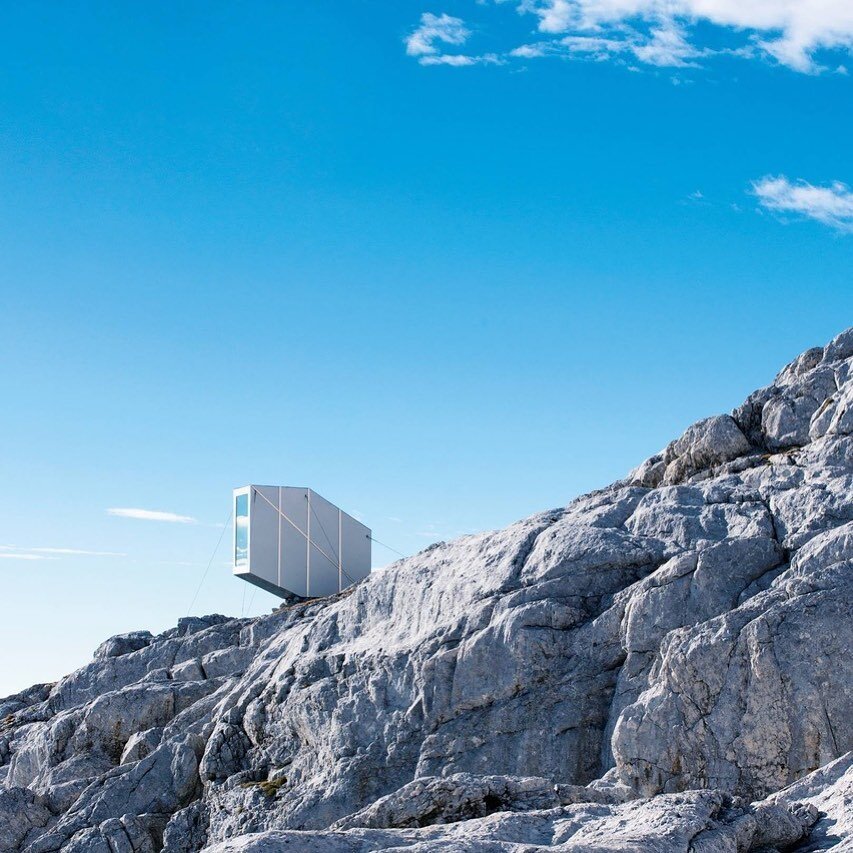 Isolation III  #livingontheedge #balanced #isolated #architecture #design #inspiration #rocks #landscape #bluesky #interiordesign #slovenia  photo by Janez Martincic