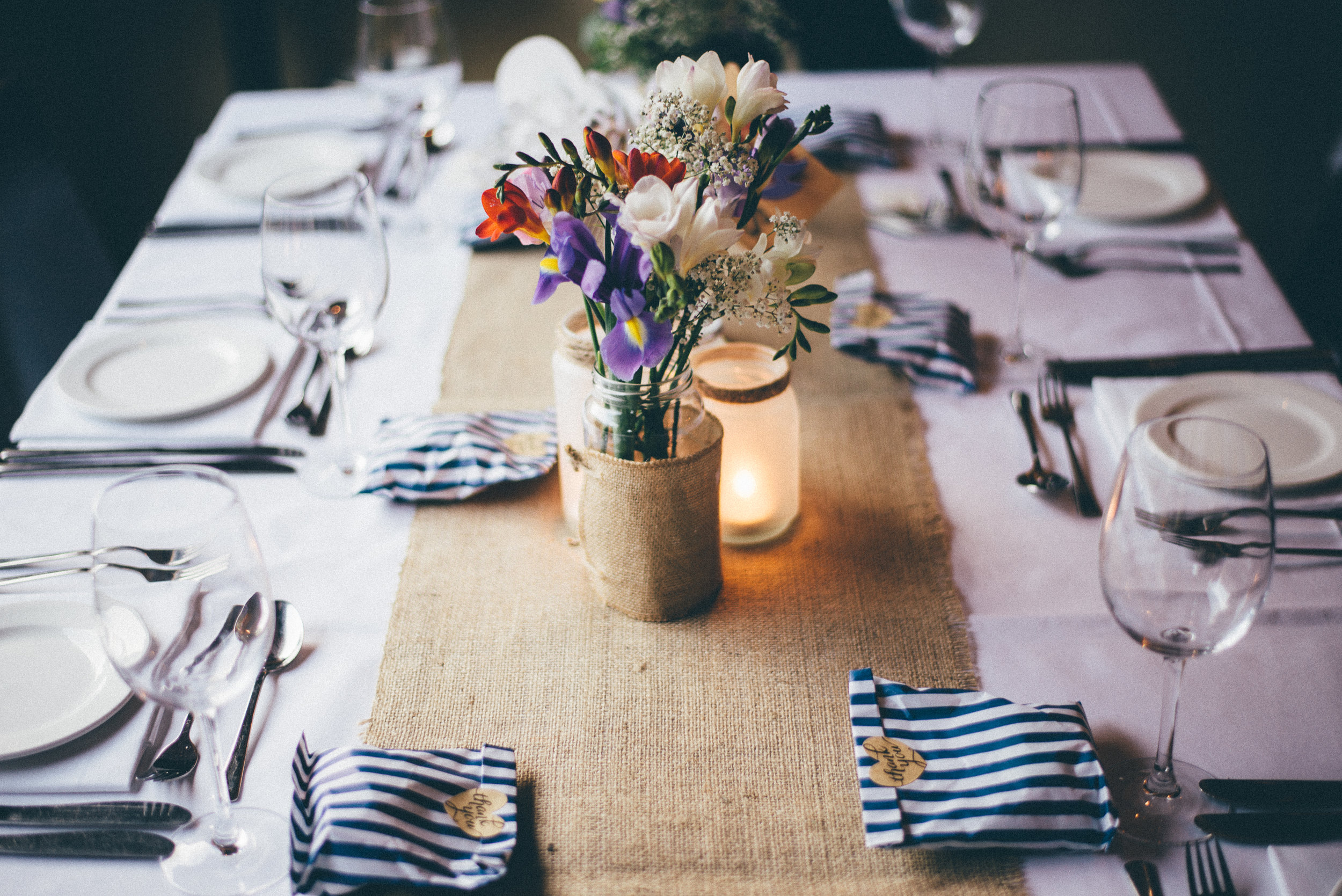 C&T_BARN_CLOSEUP_TABLE_SETTING_LANDSCAPE.jpg