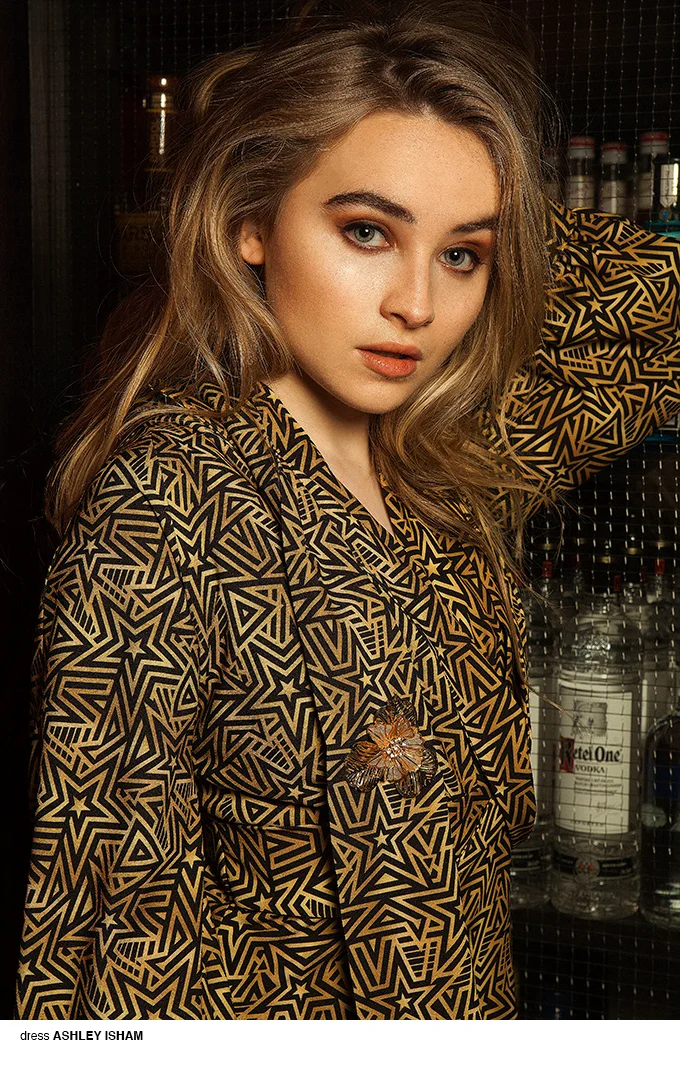 sabrina_carpenter_13.jpg