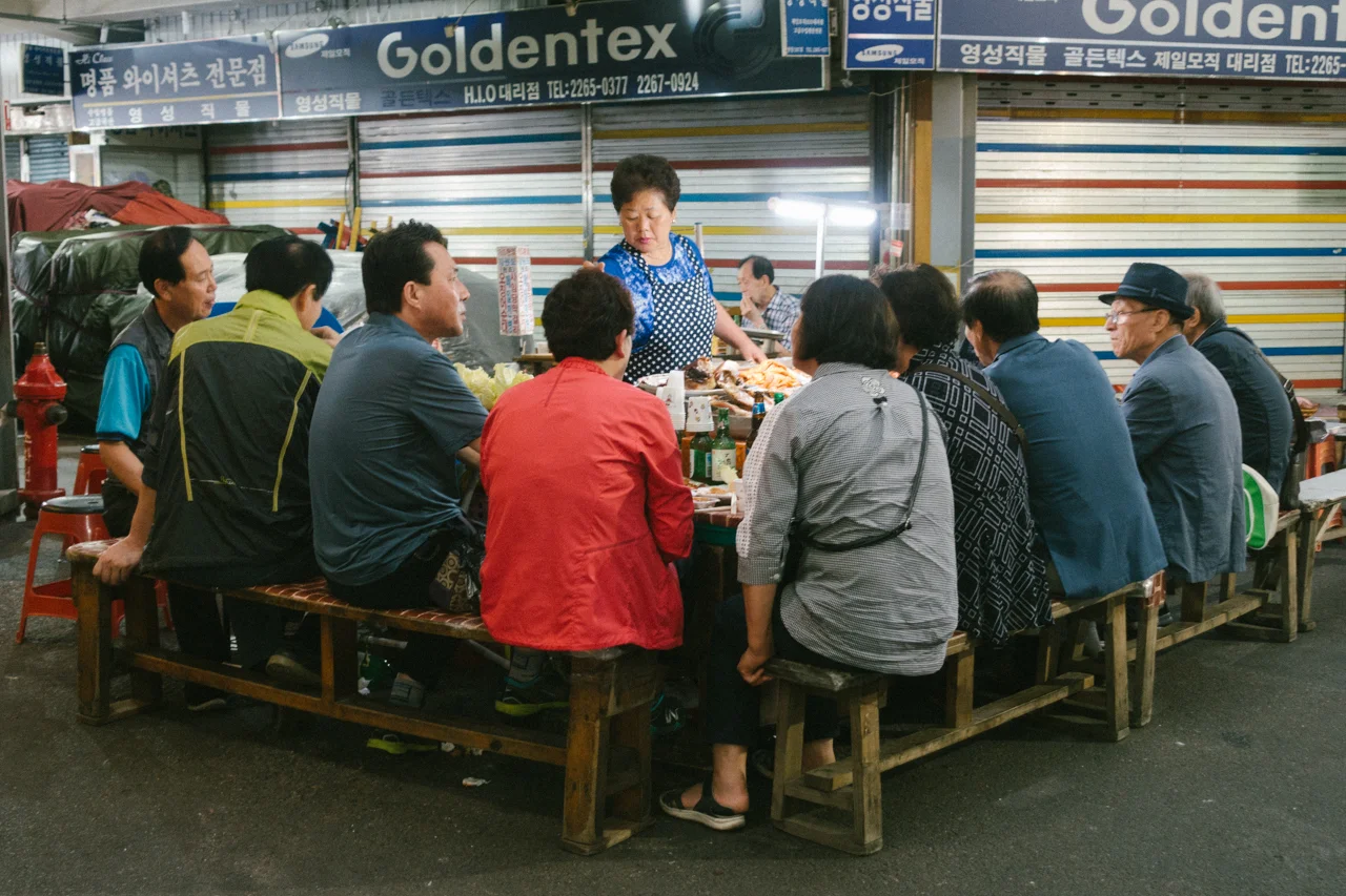 Kwang-Jang-Market-10.jpg