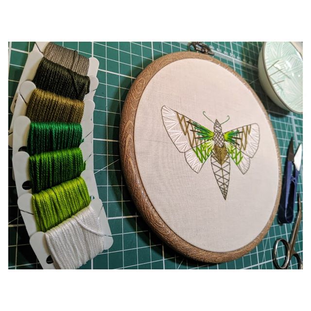 📢 There's still places on my embroidery workshop later this month! .
.
🧵 During the workshop we will create a pattern of your very own butterfly or moth. For those not pencil confident, we have pre existing patterns. We will then embroider using va