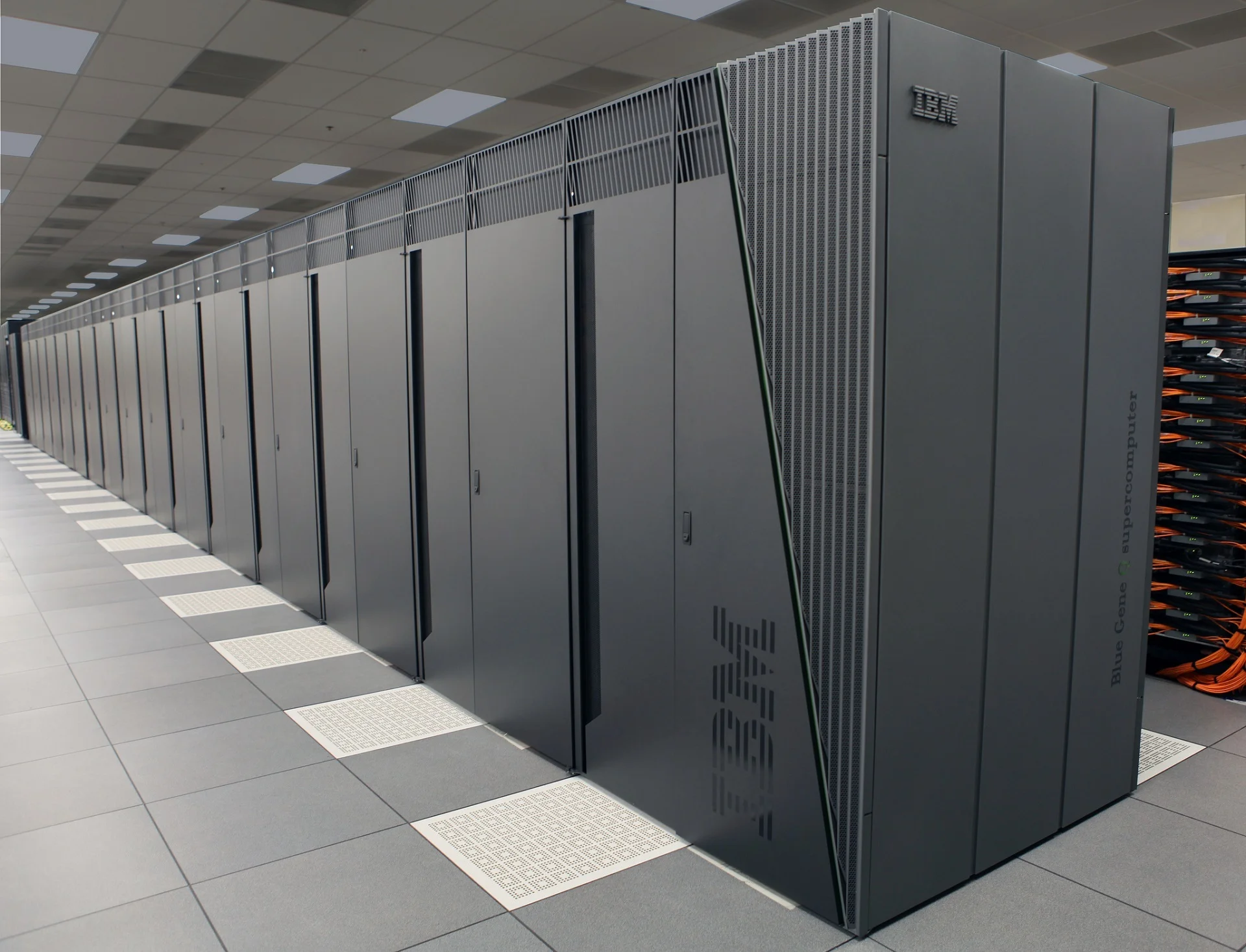 IBM ist einer der weltweit führenden Hersteller von Computer-Hardware, Software und IT-Dienstleistungen