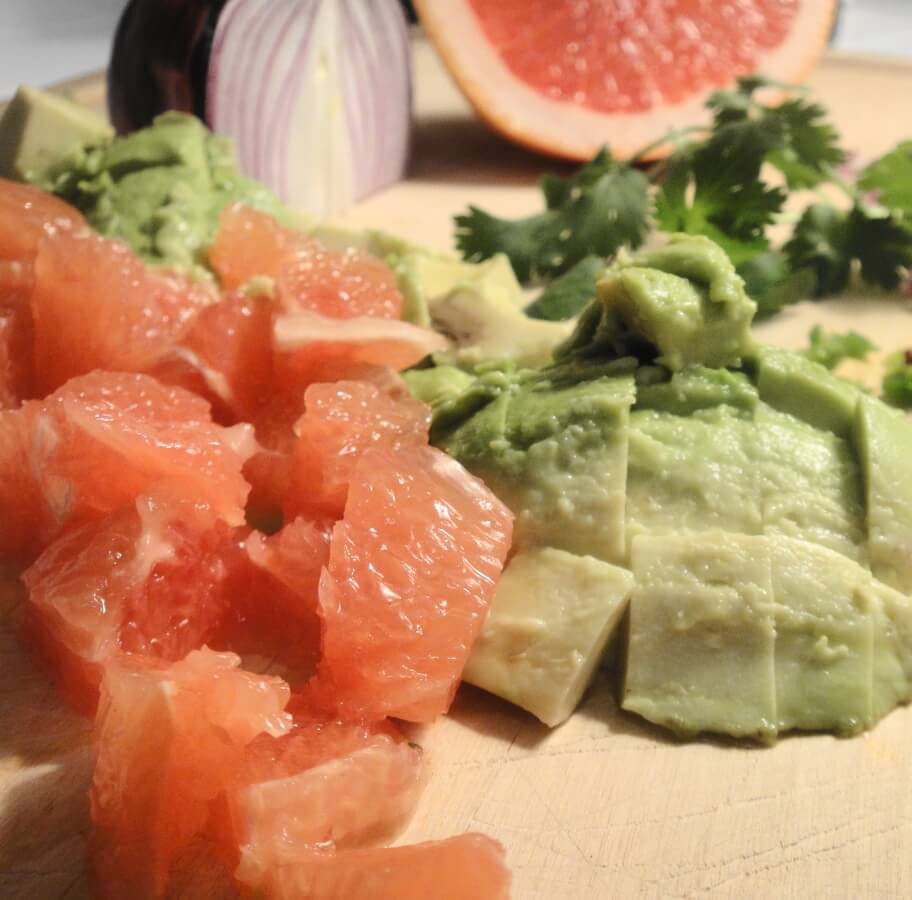 Optimized-avocado-grapefruit-relish-ingredients.jpg