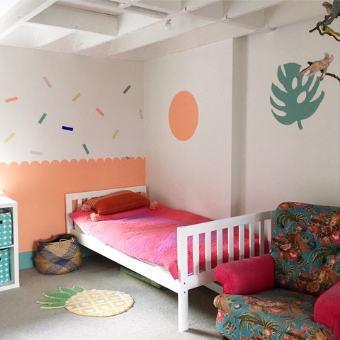 kids room scalloped wall.jpeg