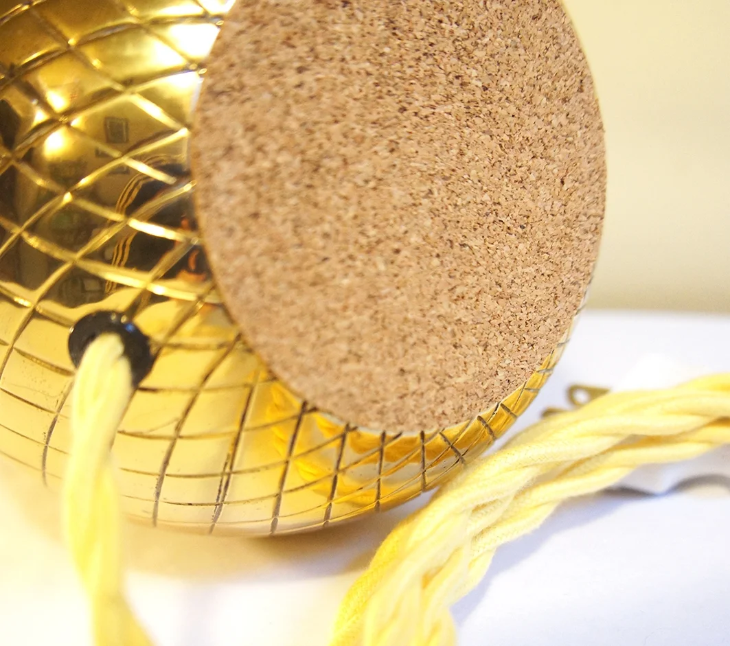 pineapple lamp 3.jpg