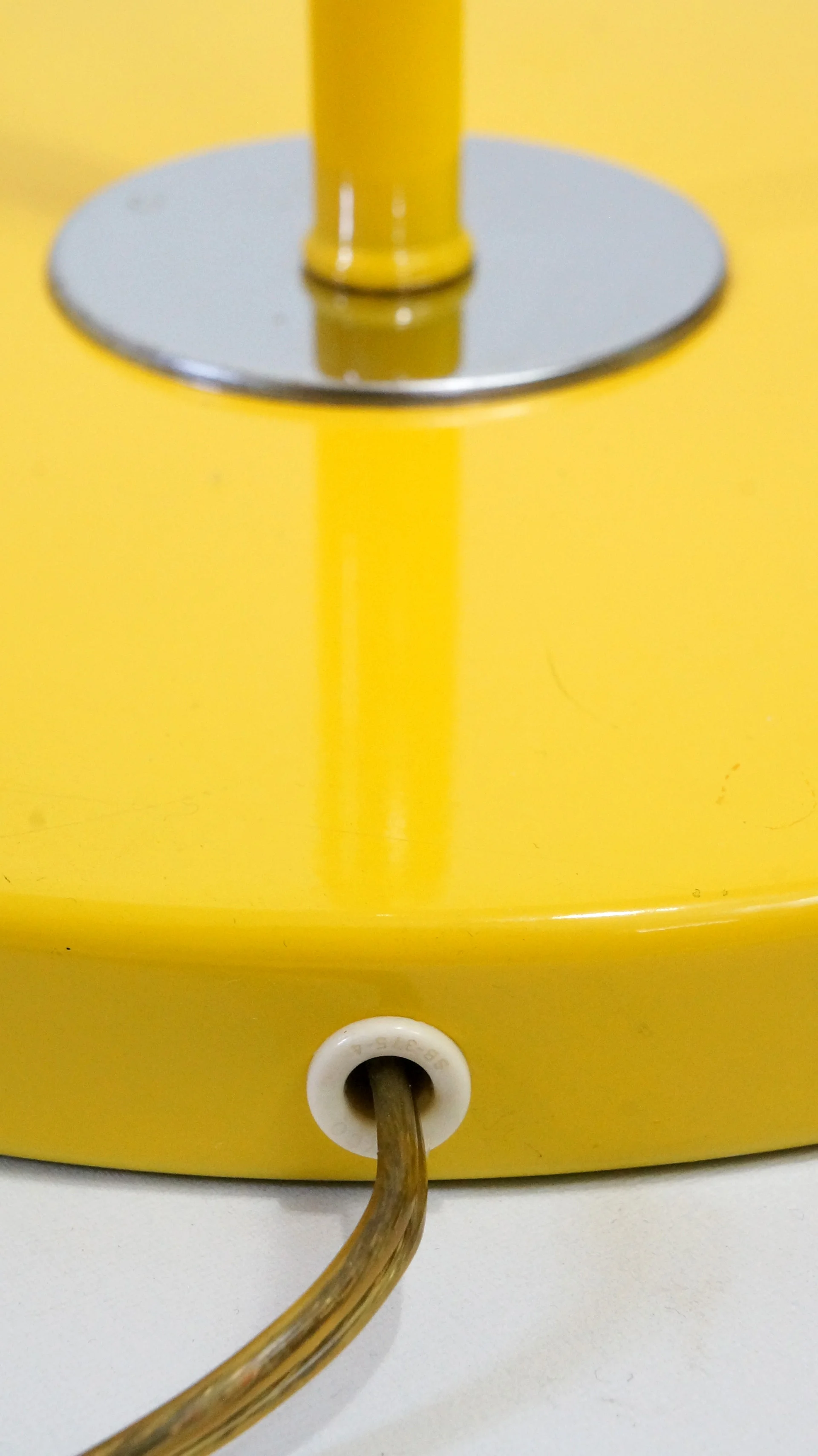Eyeball lamp 5.jpg