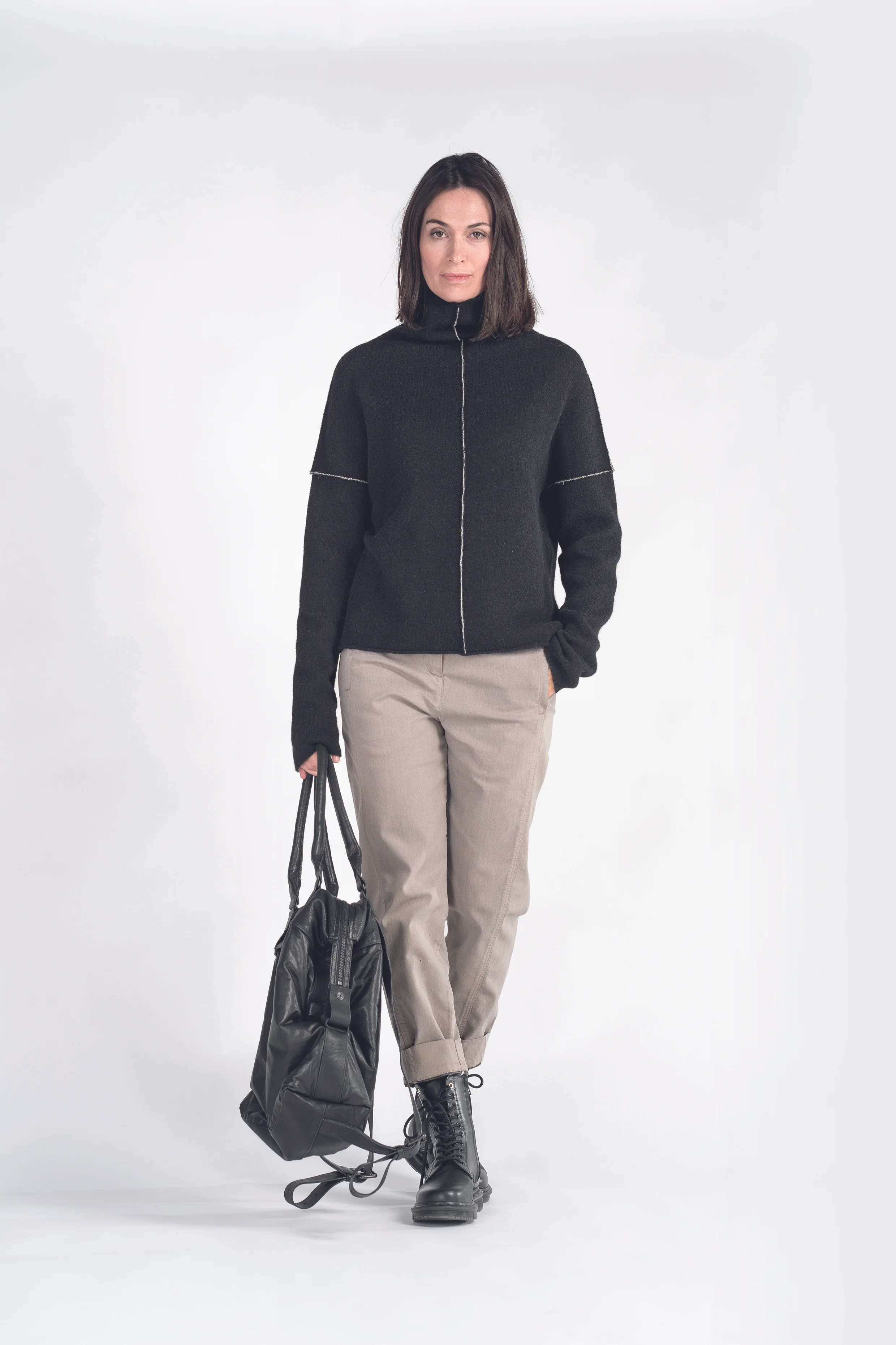 jumper DELLA-pants ZEBRA-backpack KABO .jpg