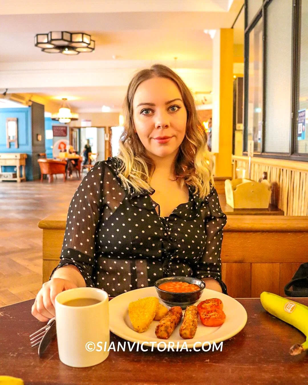 4* Mercure Bristol Grand Hotel Review & Video — Sian Victoria.