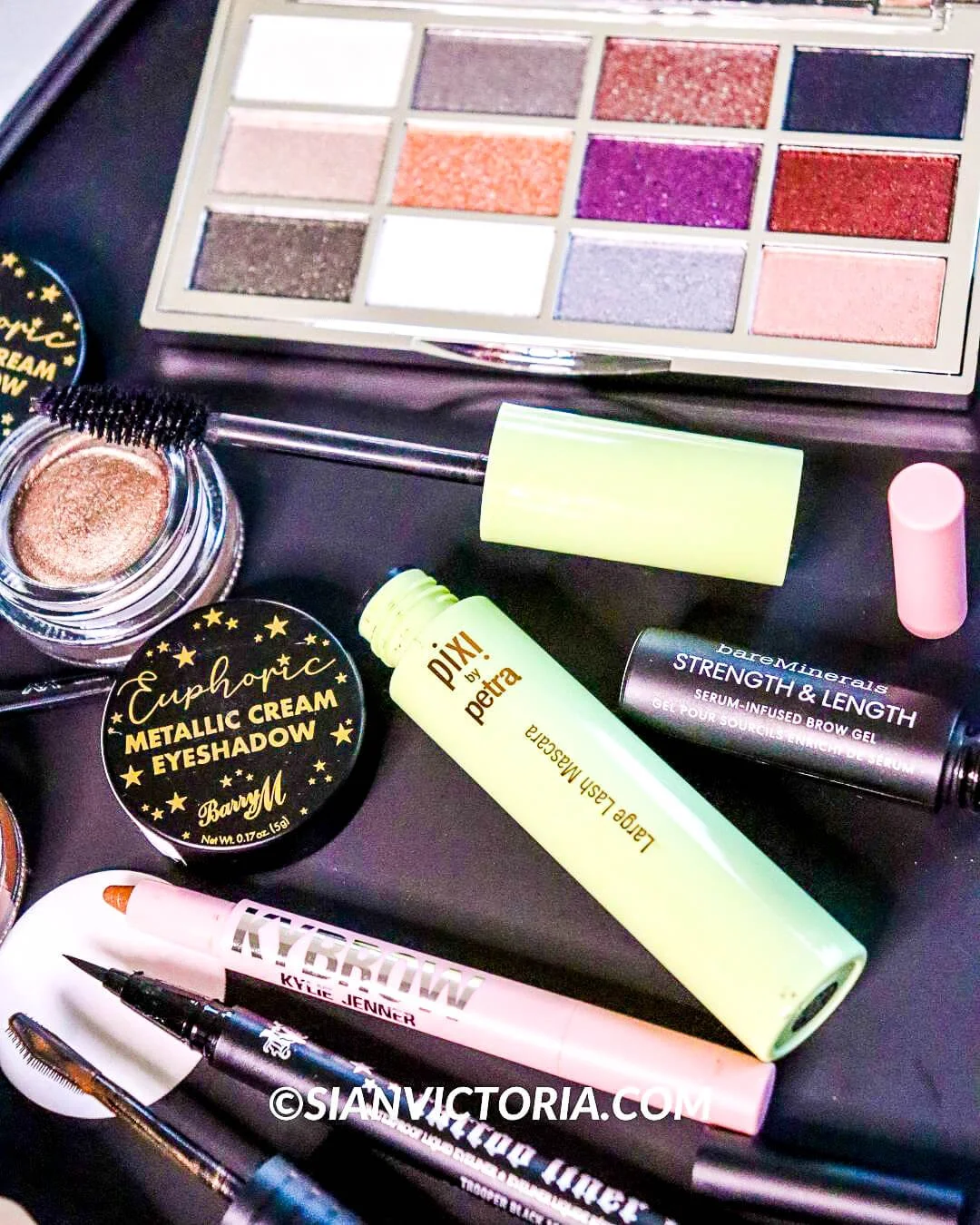 Revolution Makeup Set Boots Saubhaya Makeup
