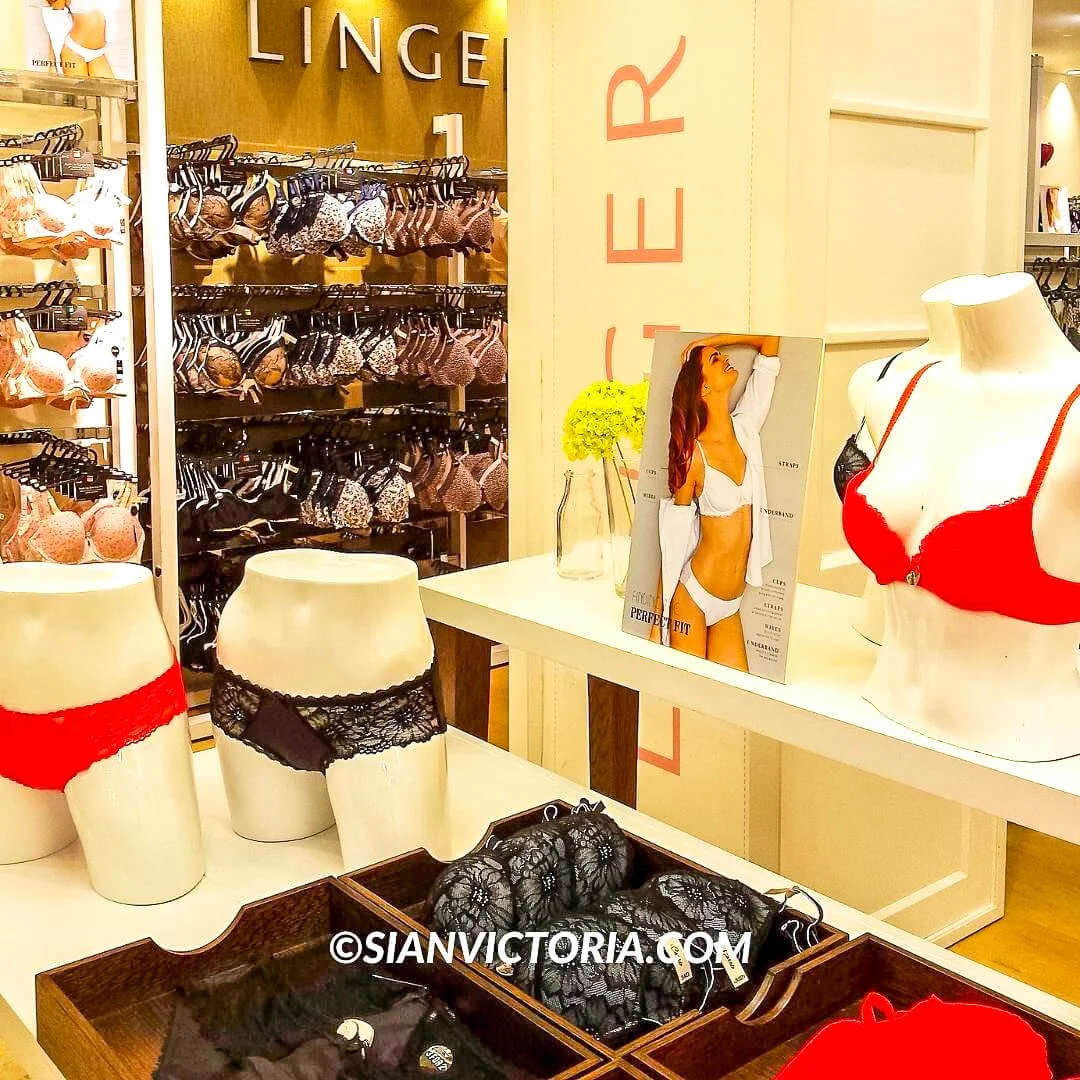 Importance of Bra Fittings & Wearing the Right Size Bra — Sian Victoria.
