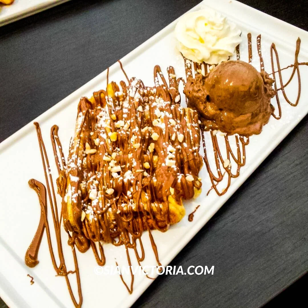 Dolce Lounge, Independent Dessert Place in Birmingham — Sian Victoria.