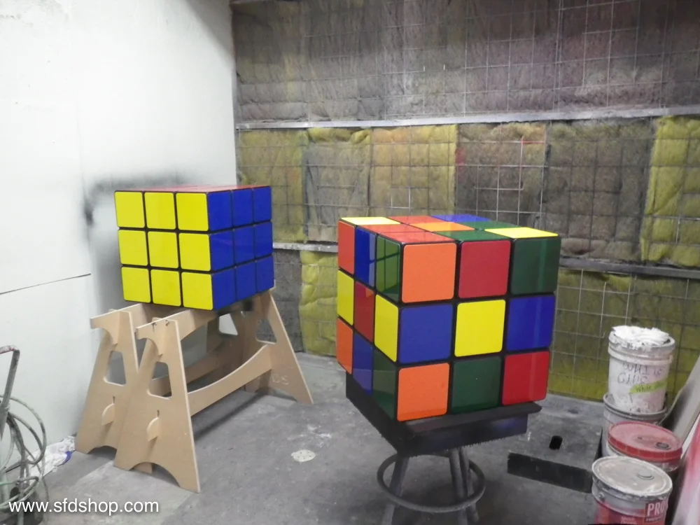 JELLIO RUBIK'S CUBE TABLE — SFDS NYC Fabrication and Design