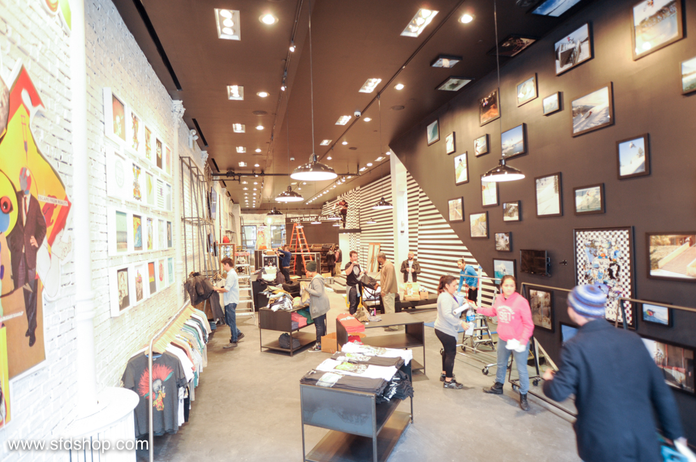 Volcom flagship store NYC fabricated by NYC 7.jpg
