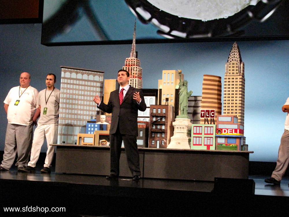 Cake Boss stage fabricated by SFDS 9-13.jpg