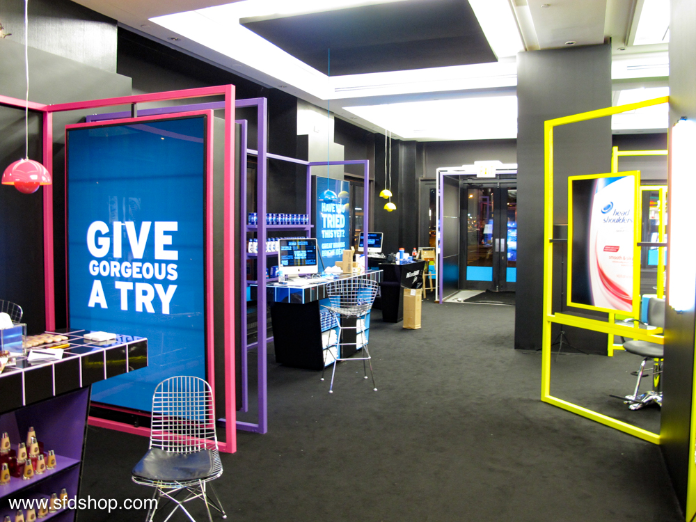 P&G Brandsaver pop-up fabricated by SFDS-13.jpg