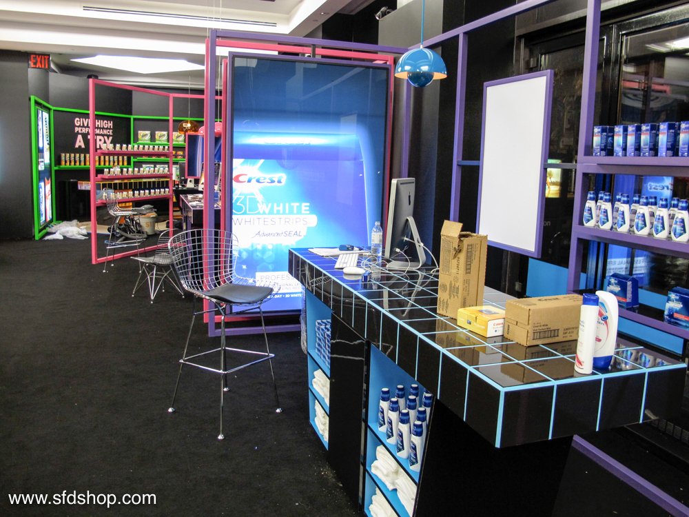 P&G Brandsaver pop-up fabricated by SFDS-15.jpg