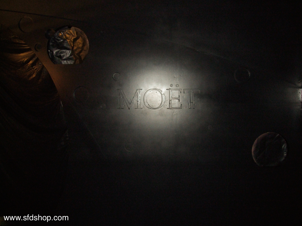 Moet Pop-Up boutique fabricated by SFDS -19.jpg