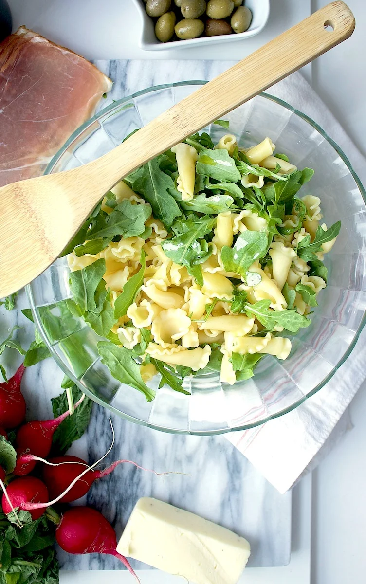 Summertime-Italian-Pasta-Salad-Runway-Chef.jpg