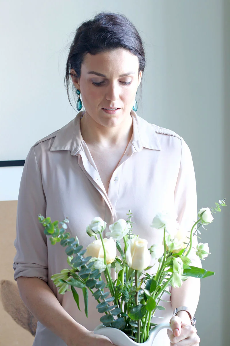 winter-whites-flower-arrangement.jpg