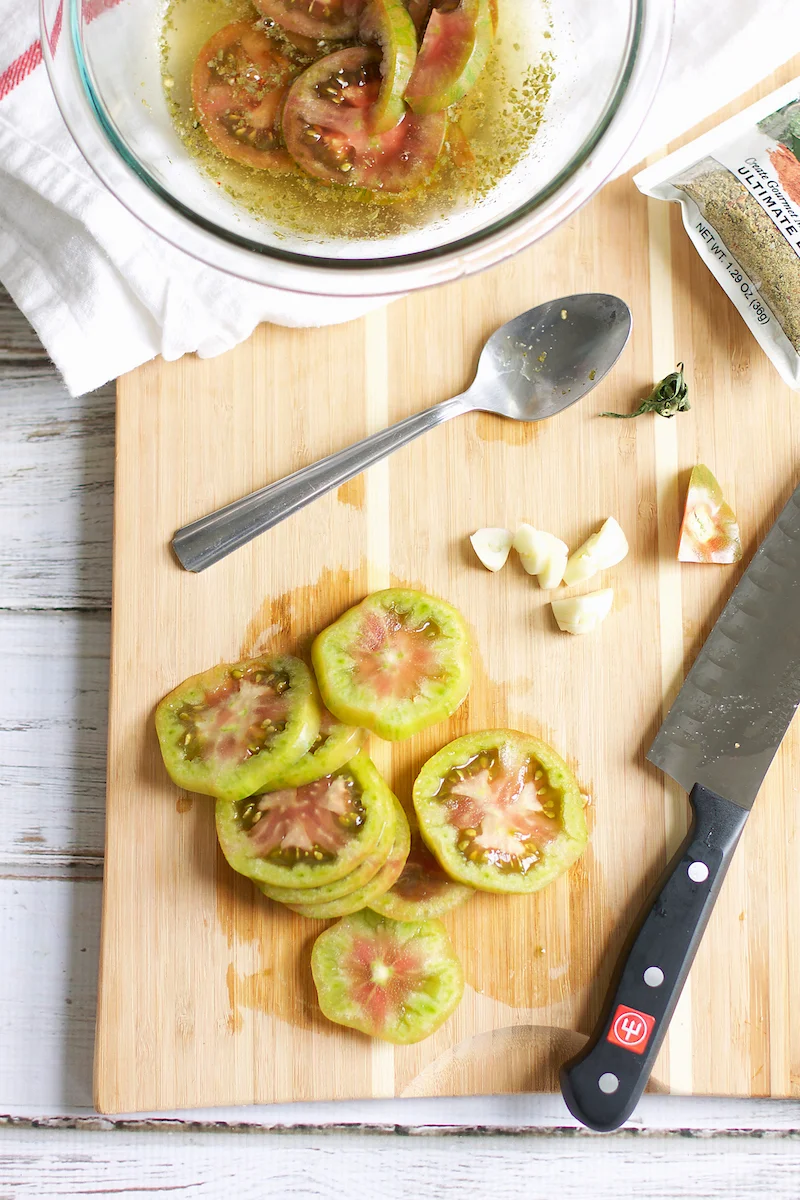 quick-pickled-green-tomatoes.jpg