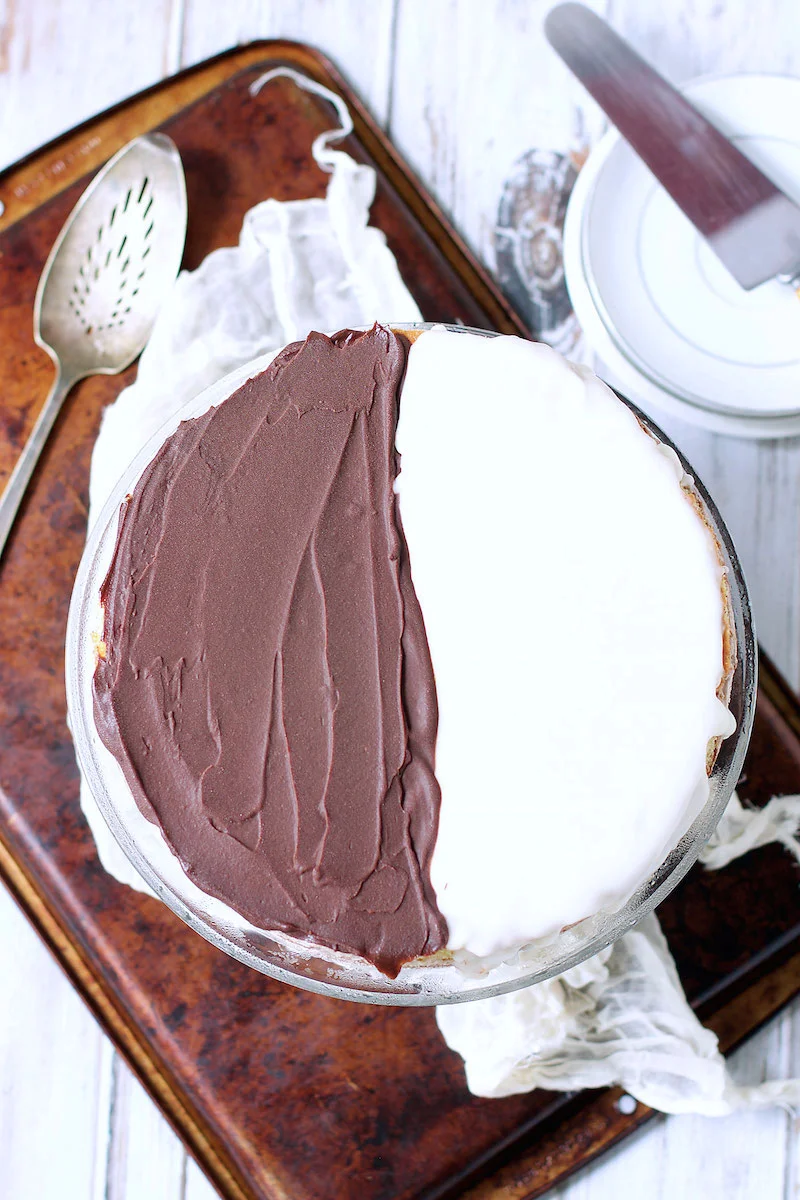 black-and-white-cookie-ice-cream-cake-2.jpg